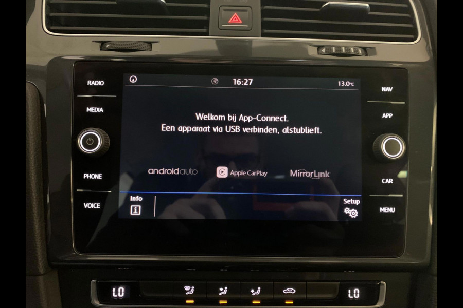 Volkswagen Golf 1.0 TSI Comfortline 110PK AIRCO CRUISE NAVI BLUETOOTH APPLE CARPLAY PDC TREKHAAK PRIVACY GLAS ZEER NETTE AUTO
