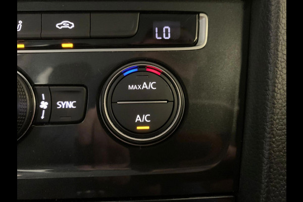 Volkswagen Golf 1.0 TSI Comfortline 110PK AIRCO CRUISE NAVI BLUETOOTH APPLE CARPLAY PDC TREKHAAK PRIVACY GLAS ZEER NETTE AUTO