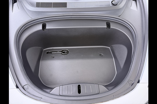 Tesla Model 3 RWD LFP-Accu SR plus Soh 91% 325PK Lmv 18" AutoPilot FSD Leder Panoramadak Adaptive-Cruise Camera's Elektr.-Stuur+Stoelen+Spiege Navi LED Comfortstoelen ACC DAB Voorverwarmen interieur via App Keyless One-Pedal-Drive Origineel Nederlandse auto tot 11kw laden thuis!