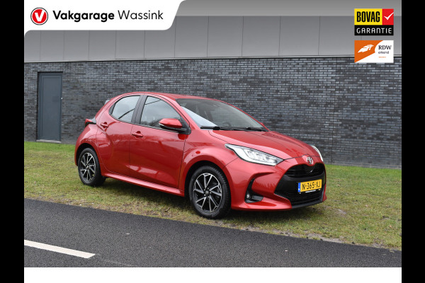 Toyota Yaris 1.5 VVT-i Dynamic 1e eigenaar Navigatie Parkeer camera
