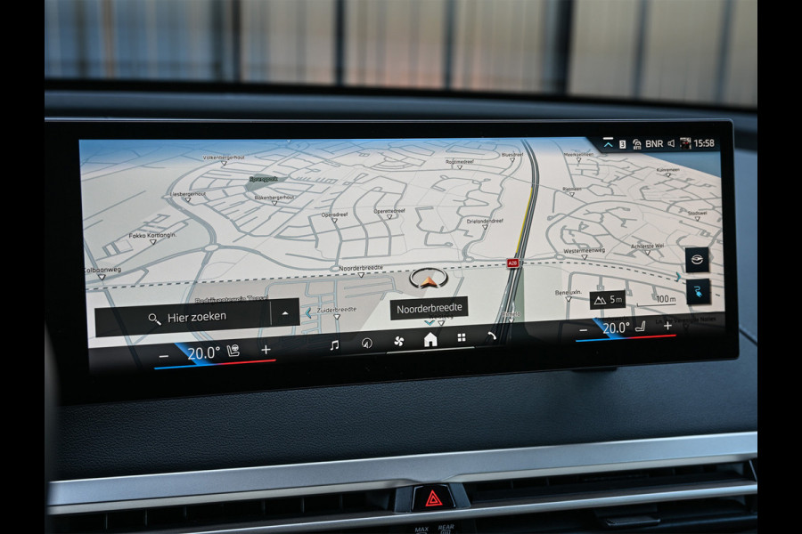 BMW iX xDrive45 101 kWh | NL-auto | Comfort access | Soft close | Iconic glow | Adaptive led | Sky lounge | Driving assistant prof. | Dab+ | Harman/kardon |