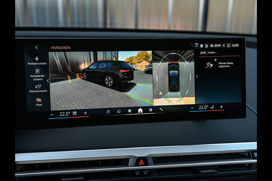 BMW iX xDrive45 101 kWh | NL-auto | Comfort access | Soft close | Iconic glow | Adaptive led | Sky lounge | Driving assistant prof. | Dab+ | Harman/kardon |