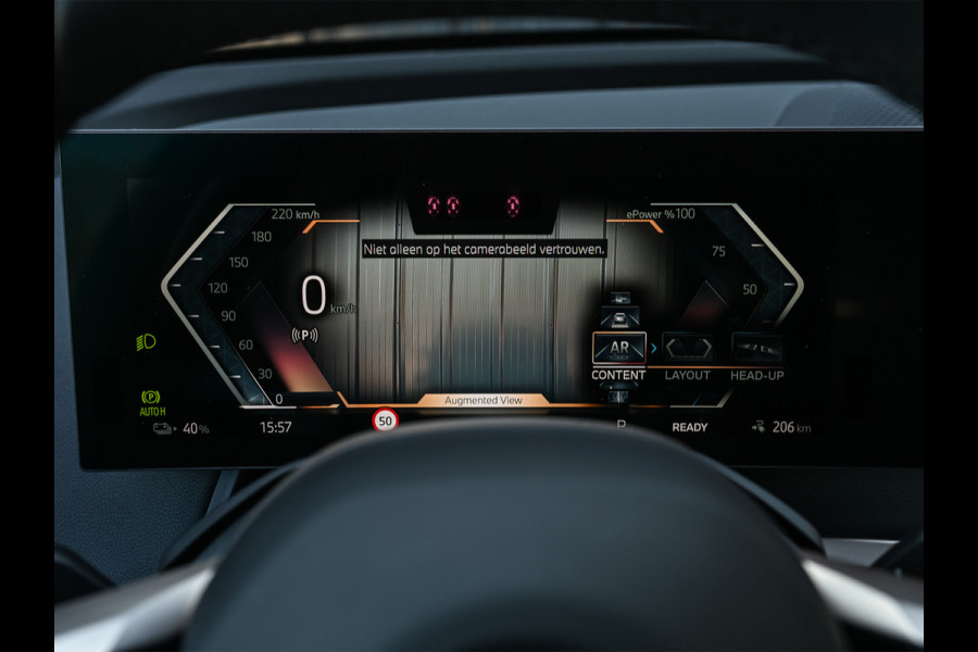 BMW iX xDrive45 101 kWh | NL-auto | Comfort access | Soft close | Iconic glow | Adaptive led | Sky lounge | Driving assistant prof. | Dab+ | Harman/kardon |