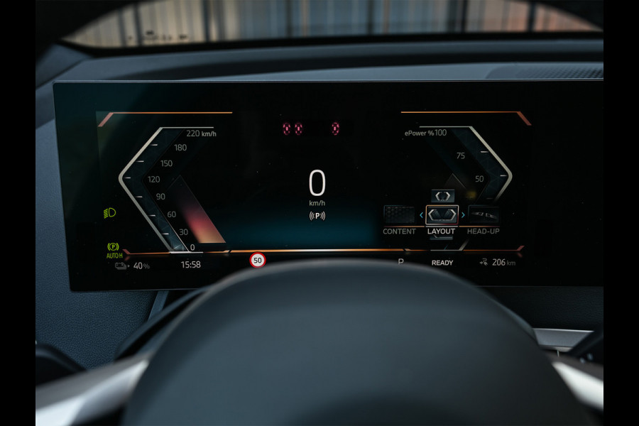 BMW iX xDrive45 101 kWh | NL-auto | Comfort access | Soft close | Iconic glow | Adaptive led | Sky lounge | Driving assistant prof. | Dab+ | Harman/kardon |