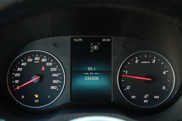 Mercedes-Benz Sprinter 314 2.2 CDI L3H2 143PK automaat / Multi stuur / Camera / 3 zits