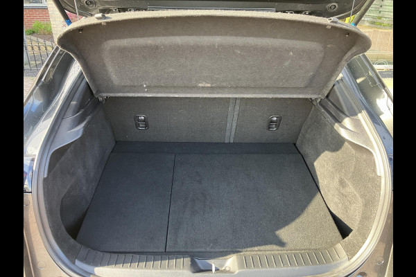 Mazda CX-30 2.0 e-SkyActiv-G M Hybrid | HUD | BTW | NAP | 1e eigenaar