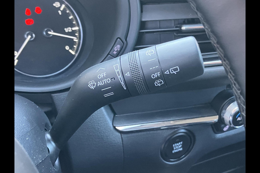 Mazda CX-30 2.0 e-SkyActiv-G M Hybrid | HUD | BTW | NAP | 1e eigenaar