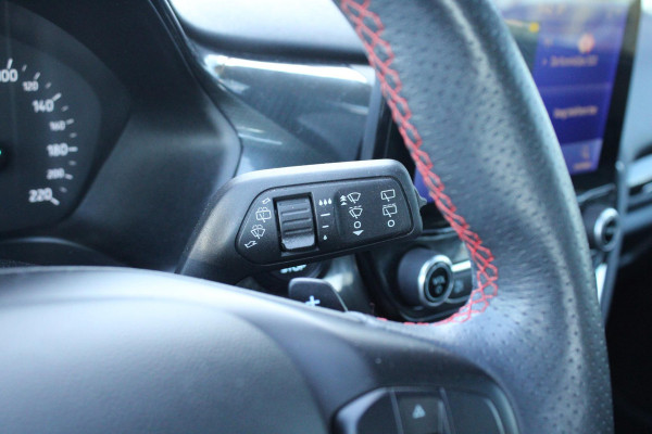 Ford Fiesta 1.0 EcoBoost ST-Line | Stoel + Stuurverwarming | Parkeersensoren | Climate Control | Cruise Control | Navigatie |