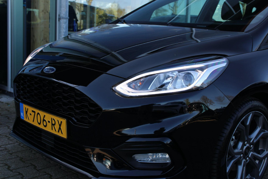 Ford Fiesta 1.0 EcoBoost ST-Line | Stoel + Stuurverwarming | Parkeersensoren | Climate Control | Cruise Control | Navigatie |