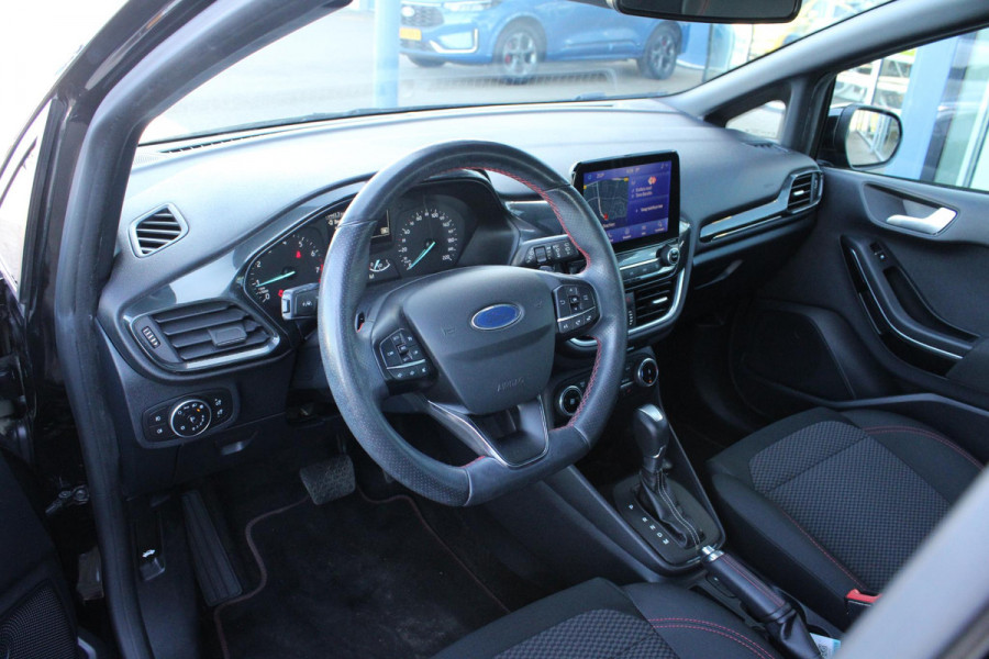 Ford Fiesta 1.0 EcoBoost ST-Line | Stoel + Stuurverwarming | Parkeersensoren | Climate Control | Cruise Control | Navigatie |