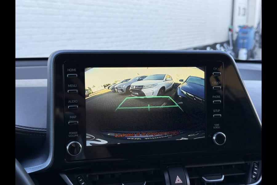 Toyota C-HR 2.0 Hybrid Team D Bi-Tone | CarPlay | ACC | Camera | Keyless | 18 inch