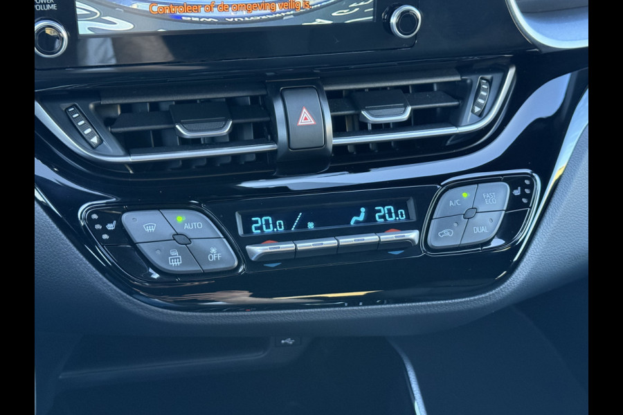 Toyota C-HR 2.0 Hybrid Team D Bi-Tone | CarPlay | ACC | Camera | Keyless | 18 inch