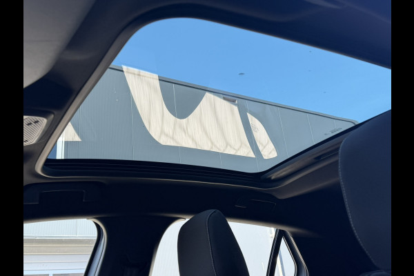 Opel Corsa 1.2 Turbo GS | Camera | Parkeersensoren voor/achter | Panorama | Stoel en stuurverwarming | Cruisecontrol | Climate | Apple Carp