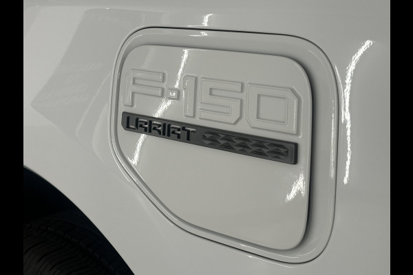 Ford USA F-150 LIGHTNING Lariat