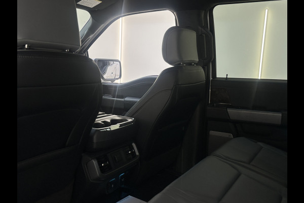 Ford USA F-150 LIGHTNING Lariat