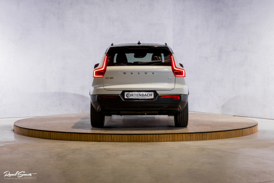 Volvo XC40 1.5 T5 Recharge R-Design | Panorama dak | Harman Kardon | Memory |