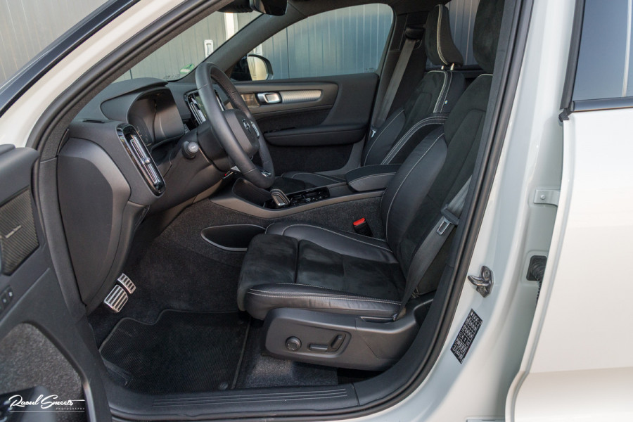 Volvo XC40 1.5 T5 Recharge R-Design | Panorama dak | Harman Kardon | Memory |