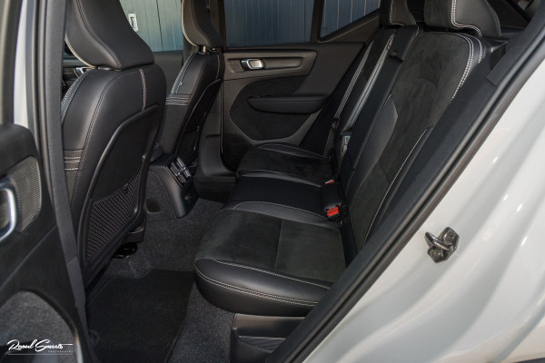 Volvo XC40 1.5 T5 Recharge R-Design | Panorama dak | Harman Kardon | Memory |