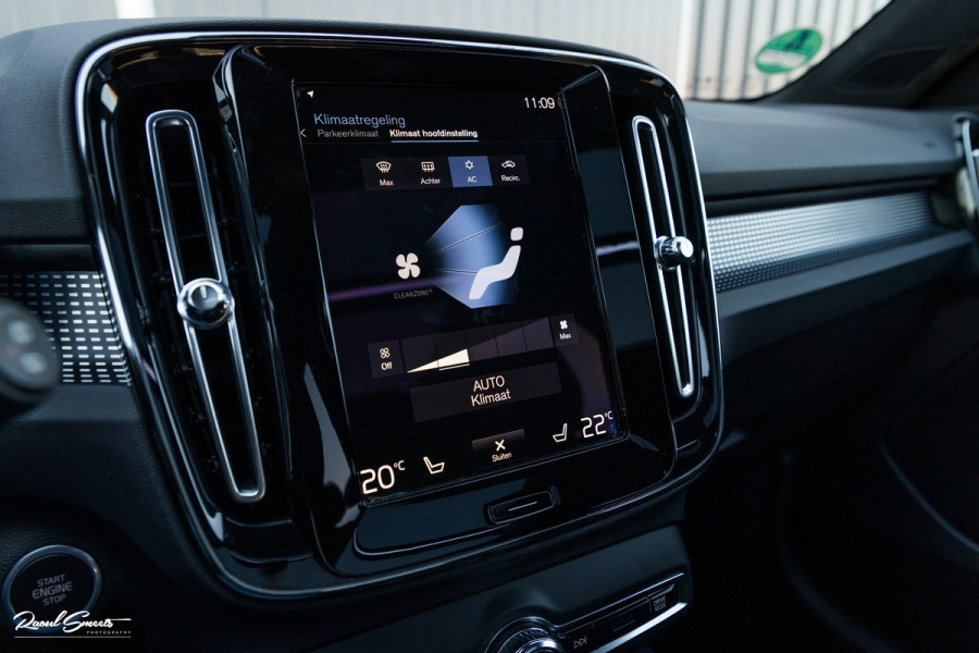 Volvo XC40 1.5 T5 Recharge R-Design | Panorama dak | Harman Kardon | Memory |