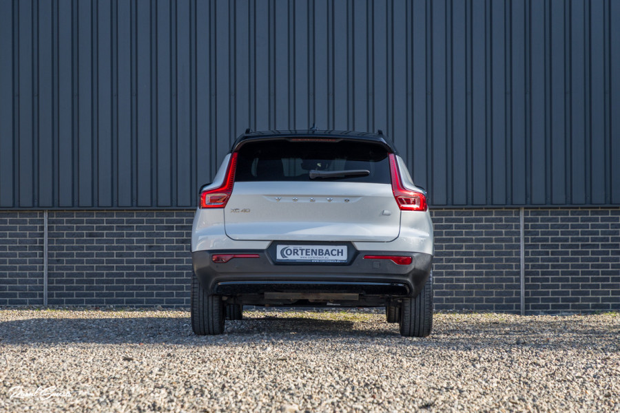 Volvo XC40 1.5 T5 Recharge R-Design | Panorama dak | Harman Kardon | Memory |