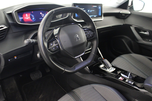 Peugeot 2008 1.2 PureTech Allure |Navi|Camera|