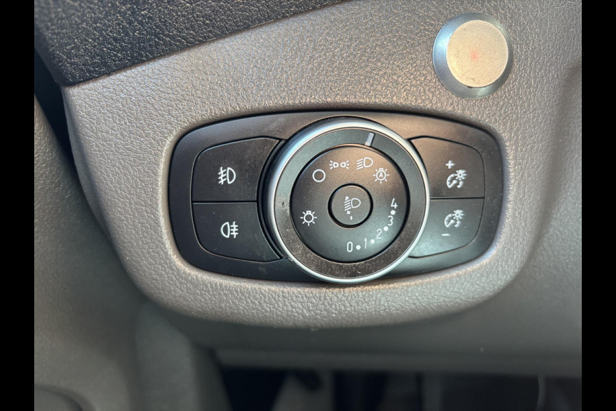 Ford Transit Connect 1.5 EcoBlue L1*A/C*CRUISE*NAVI*HAAK*CAM*