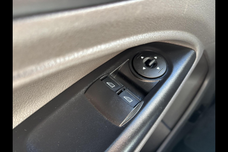 Ford Transit Connect 1.5 EcoBlue L1*A/C*CRUISE*NAVI*HAAK*CAM*