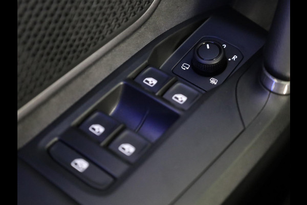 CUPRA Formentor 1.5 TSI e-Hybrid VZ Performance 272PK | 19 Inch | Panoramadak | DCC | ACC | Elektrisch verstelbare voorstoel | Keyless Entry | Achteruitrijcamera |