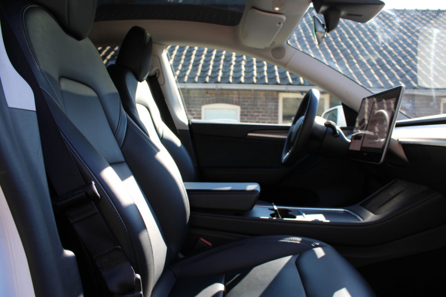 Tesla Model Y PERFORMANCE AWD 75 kWh SOh 92,4% PANO LEER AUTOPILOT 87000KM!!!