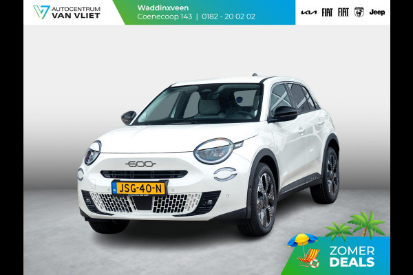 Fiat 600 1.2 Hybrid La Prima | 145 PK | Apple Carplay | Camera l El. Stoelen l Stoelverwarming