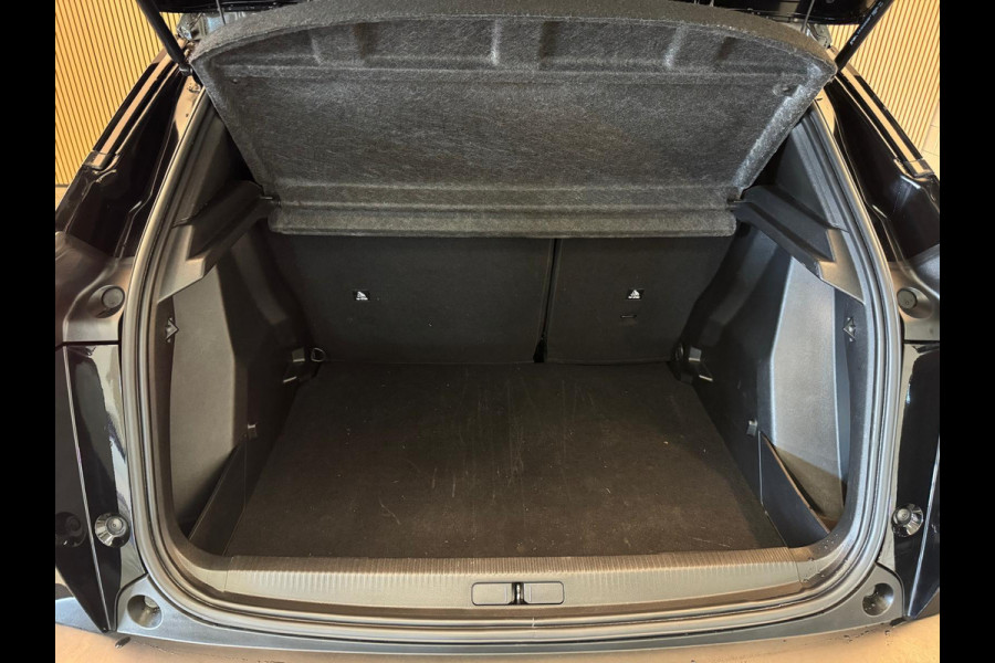 Peugeot 2008 1.2 PureTech 130PK Active Pack | Carplay | Camera | Stoelverw. | Incl. garantie