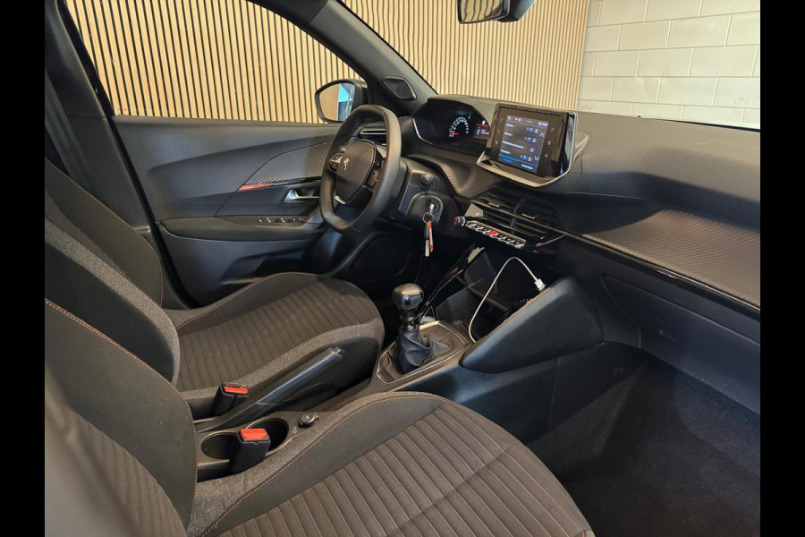 Peugeot 2008 1.2 PureTech 130PK Active Pack | Carplay | Camera | Stoelverw. | Incl. garantie
