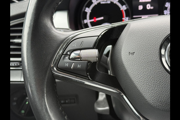 Škoda Fabia Combi BWJ 2021 | 1.0 TSI 96PK Active | AIRCO | CAMERA A | CARPLAY | CRUISE | PDC | LMV | MULTI FUNC STUUR | MISTLAMPEN