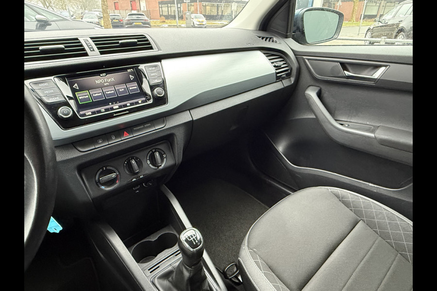 Škoda Fabia Combi BWJ 2021 | 1.0 TSI 96PK Active | AIRCO | CAMERA A | CARPLAY | CRUISE | PDC | LMV | MULTI FUNC STUUR | MISTLAMPEN