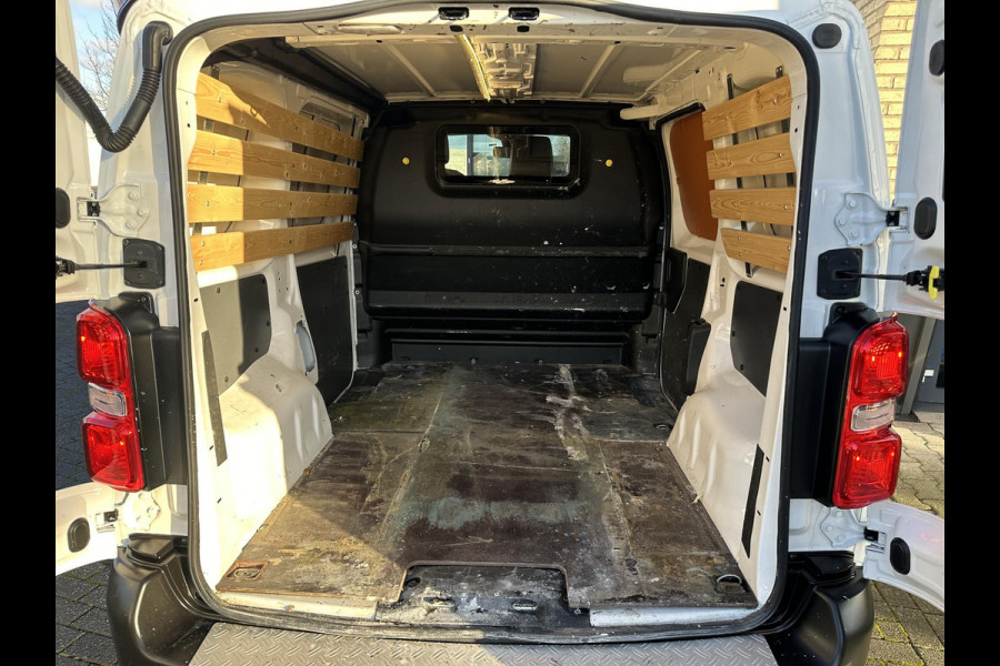 Peugeot Expert 1.5 BlueHDI 100 Premium*A/C*PDC*CRUISE*3PERS.*