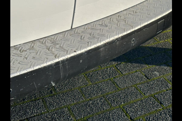 Peugeot Expert 1.5 BlueHDI 100 Premium*A/C*PDC*CRUISE*3PERS.*