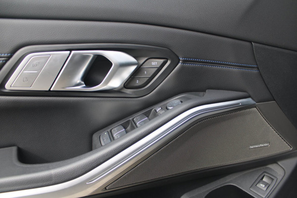 BMW 3 Serie Touring M340i xDrive Pro | Pano | Memory | ACC | HK | HUD | Elek. Trekhaak