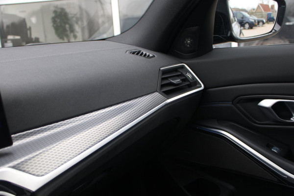 BMW 3 Serie Touring M340i xDrive Pro | Pano | Memory | ACC | HK | HUD | Elek. Trekhaak