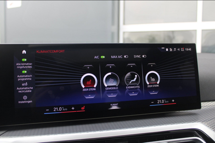 BMW 3 Serie Touring M340i xDrive Pro | Pano | Memory | ACC | HK | HUD | Elek. Trekhaak