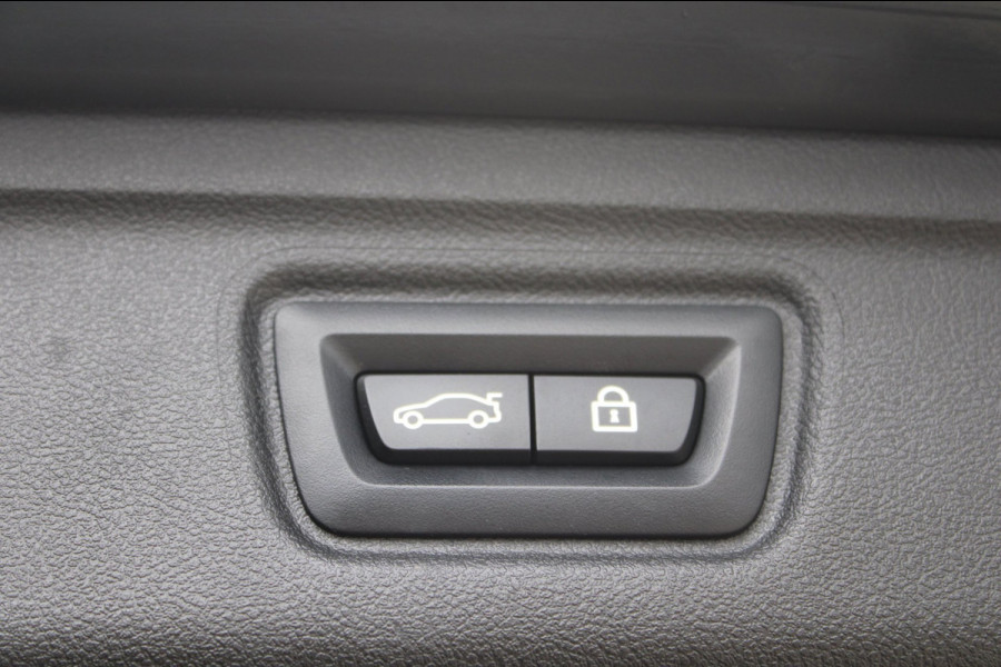 BMW 3 Serie Touring M340i xDrive Pro | Pano | Memory | ACC | HK | HUD | Elek. Trekhaak