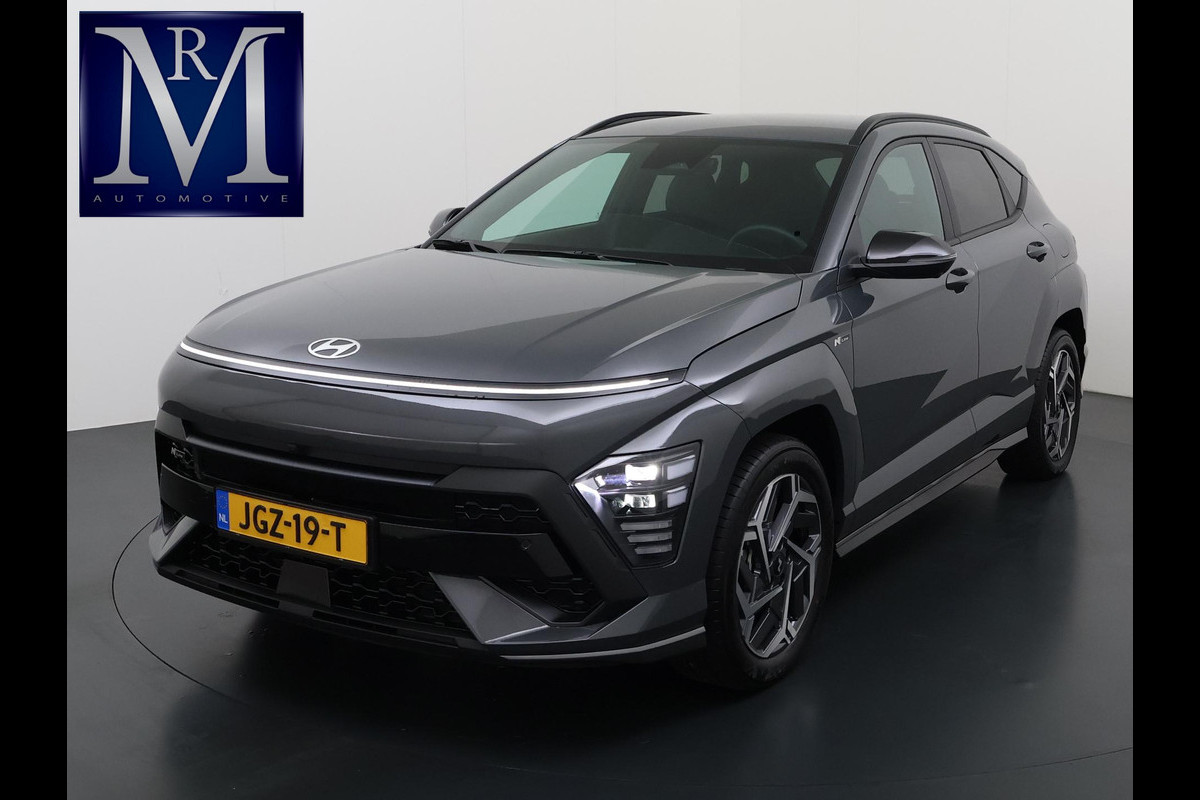Hyundai Kona 1.6 GDI HEV N Line 1.518km! 12/2025! | ORIG. NL. NAP| ADAPTIEVE CRUISE CONTROL | SOH 100%! | BOSE AUDIO INSTALATIE | 360° CAMERA | 5 JAAR FABRIEKSGARANTIE| STOELVERWARMING + VENTILATIE|