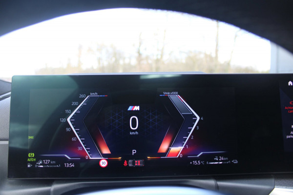 BMW 3 Serie Touring 330e M-Sport Pro | Pano | HK | ACC | Memory | HUD