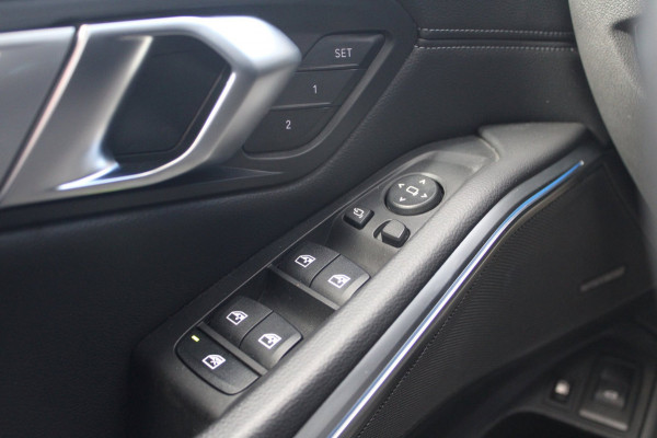 BMW 3 Serie Touring 330e M-Sport Pro | Pano | HK | ACC | Memory | HUD