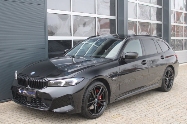 BMW 3 Serie Touring 330e M-Sport Pro | Pano | HK | ACC | Memory | HUD