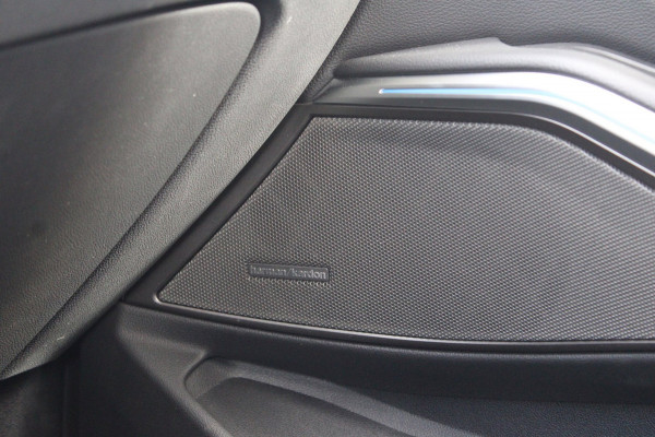 BMW 3 Serie Touring 330e M-Sport Pro | Pano | HK | ACC | Memory | HUD