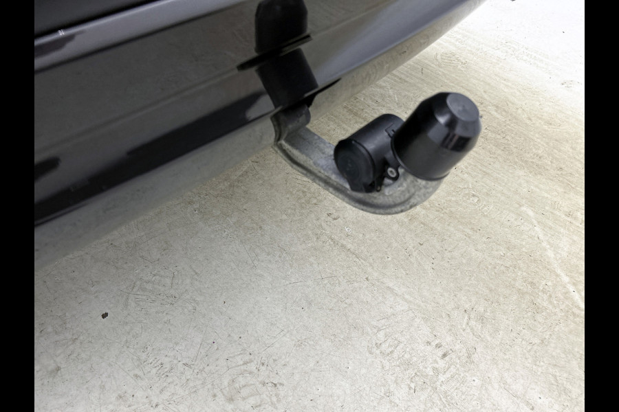 BMW X3 XDrive30e eDrive Edition(Dealer OnderH, Trekhaak, 360 camera, Lane Assist, Adapt Cruise, Stoel/Stuur Verwarm, Etc)