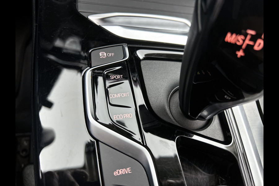 BMW X3 XDrive30e eDrive Edition(Dealer OnderH, Trekhaak, 360 camera, Lane Assist, Adapt Cruise, Stoel/Stuur Verwarm, Etc)