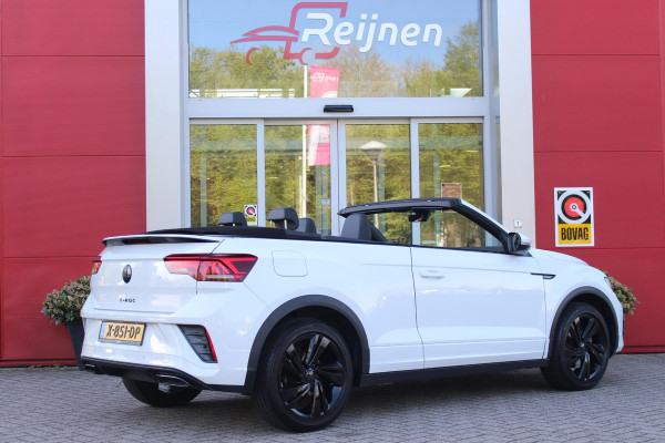Volkswagen T-Roc Cabrio 1.5 TSI 150PK AUTOMAAT R-LINE BLACK STYLE | ACHTERUITRIJCAMERA | NAVIGATIE  | IQ LIGHT MATRIX KOPLAMPEN | DAB+ RADIO | DRAADLOOS APPLE CARPLAY/ANDROID AUTO | ADAPTIVE CRUISE CONTROL | STOEL/STUUR VERWARMING | 18" LICHTMETALEN VELGEN BLACK | PARKEERSENSOREN VOOR + ACHTER | VIRTUAL COCKPIT | DODEHOEK DETECTIE | R-LINE BEKLEDING | DAB+ RADIO |