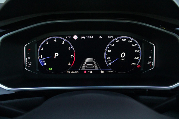 Volkswagen T-Roc Cabrio 1.5 TSI 150PK AUTOMAAT R-LINE BLACK STYLE | ACHTERUITRIJCAMERA | NAVIGATIE  | IQ LIGHT MATRIX KOPLAMPEN | DAB+ RADIO | DRAADLOOS APPLE CARPLAY/ANDROID AUTO | ADAPTIVE CRUISE CONTROL | STOEL/STUUR VERWARMING | 18" LICHTMETALEN VELGEN BLACK | PARKEERSENSOREN VOOR + ACHTER | VIRTUAL COCKPIT | DODEHOEK DETECTIE | R-LINE BEKLEDING | DAB+ RADIO |