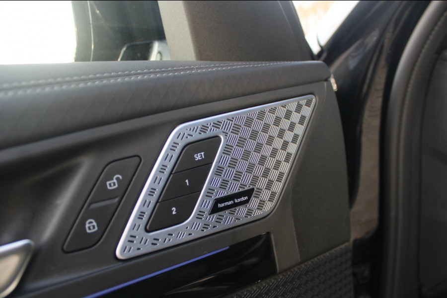 BMW X2 SDrive20i M-Sport Pro | Pano | HK | HUD | Memory | 21'' | Iconic Glow